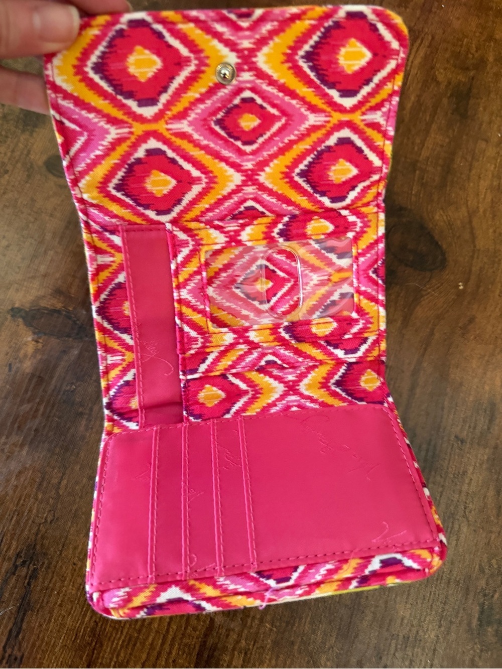 Vibrant Pink Floral Quilted Shoulder Bag Purse with Wallet - Picture 4 of 5